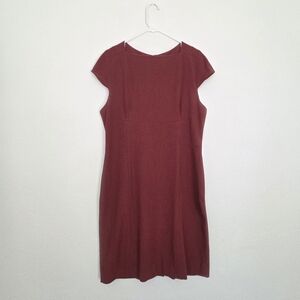MM Lafleur Maroon Cap Sleeve Crew Neck Sheath Dress Size 14